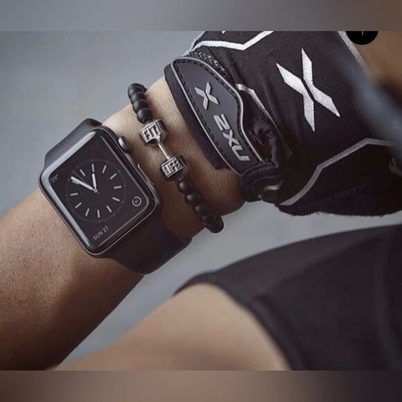 Fit life SILVER DUMBBELL BRACELET - Picture 2 of 7